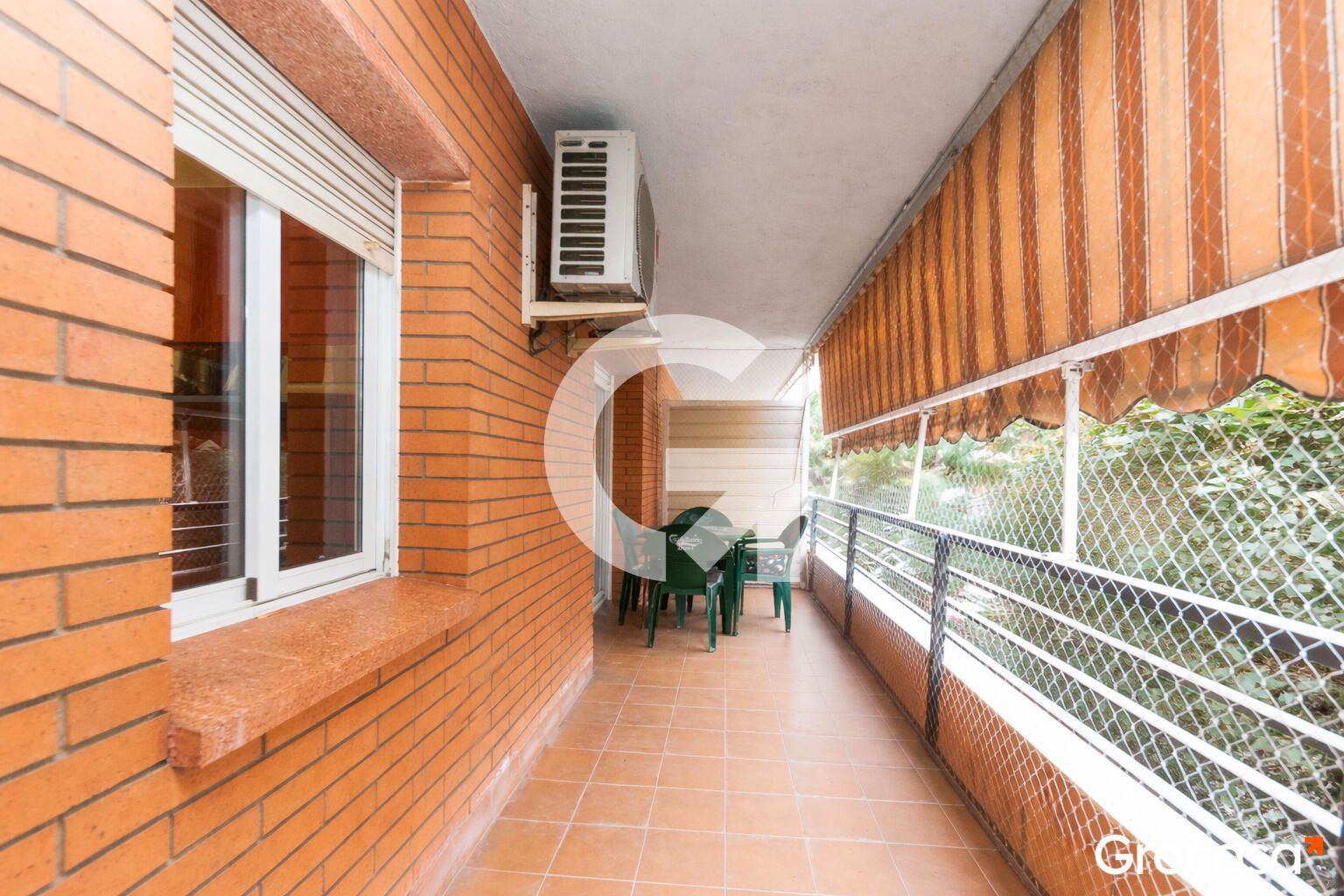 Terrassa de Pis en venda en Sant Boi de Llobregat amb Aire condicionat, Calefacció i Forn