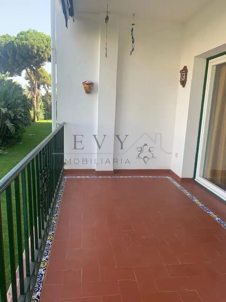 Pis amb ascensor en venda a Nueva Andalucía, imagen 3