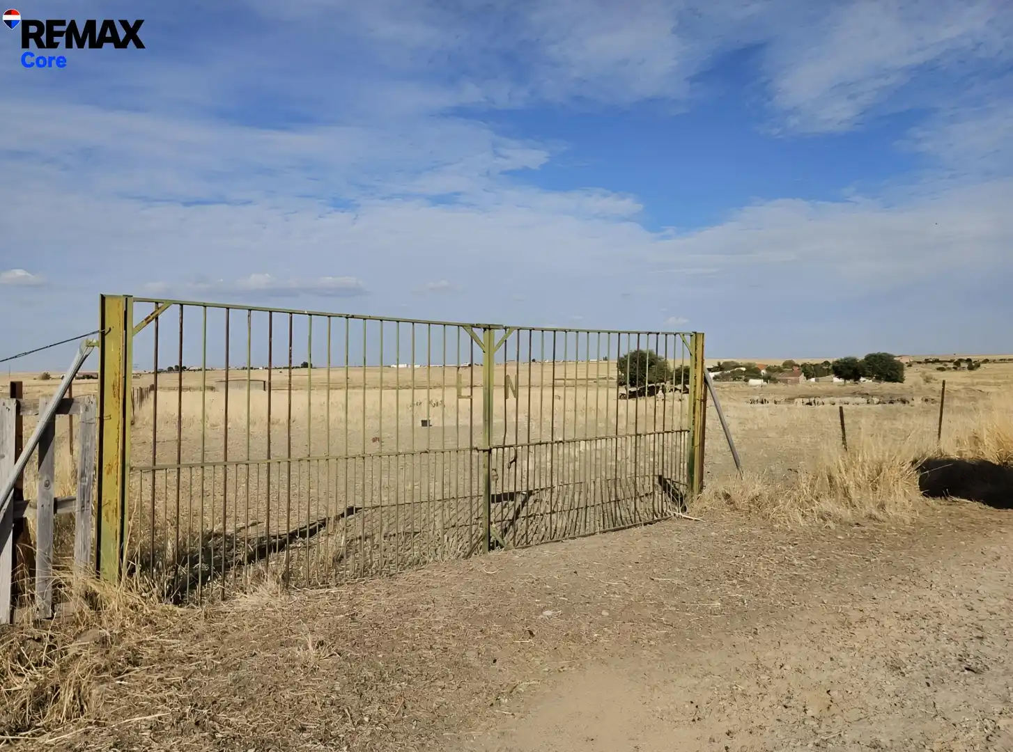 Grundstücke zum Verkauf in Sierra de Fuentes