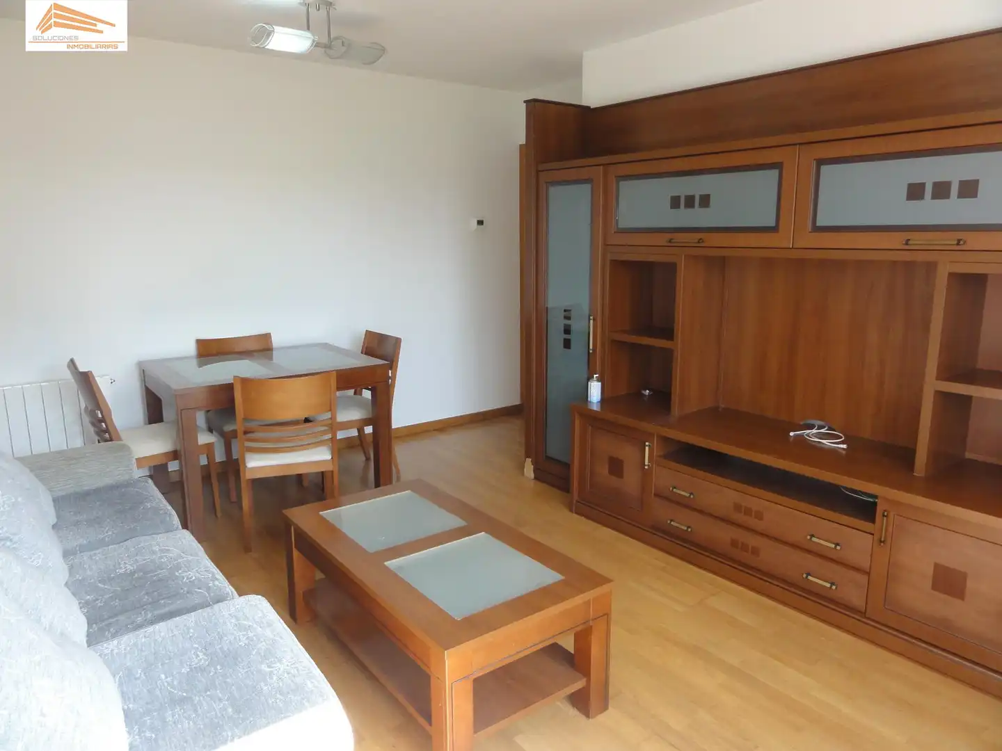 Sala de estar de Piso en venta en Valladolid con Calefacción y Parquet