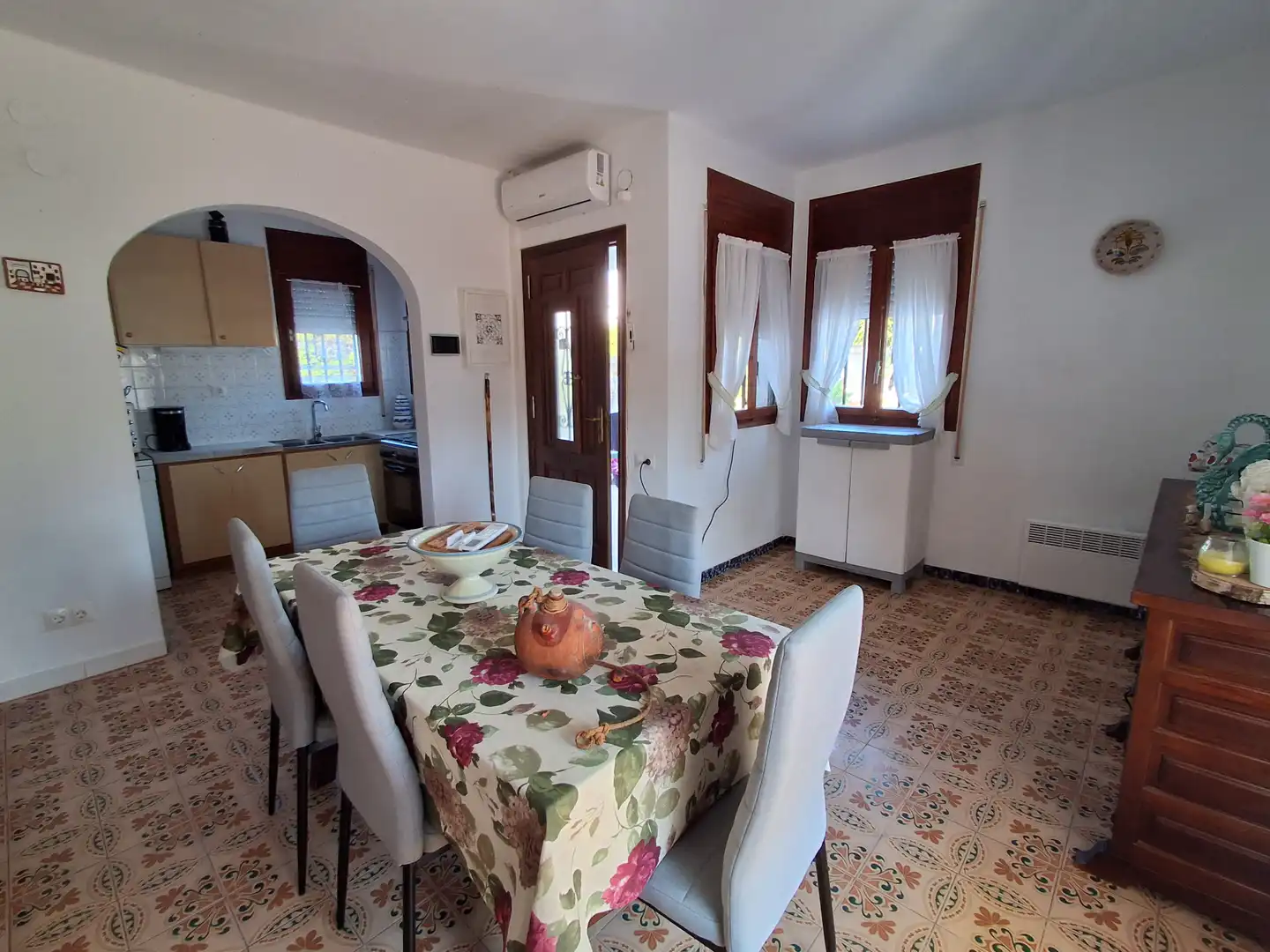 Comedor de Casa o chalet en venta en Mont-roig del Camp con Jardín privado, Terraza y Piscina