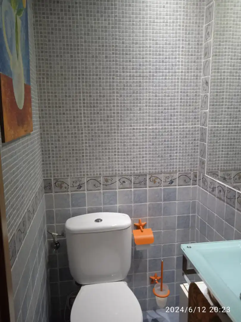 Badezimmer von Wohnung zur Miete in Alcorcón mit Klimaanlage, Heizung und Parkett
