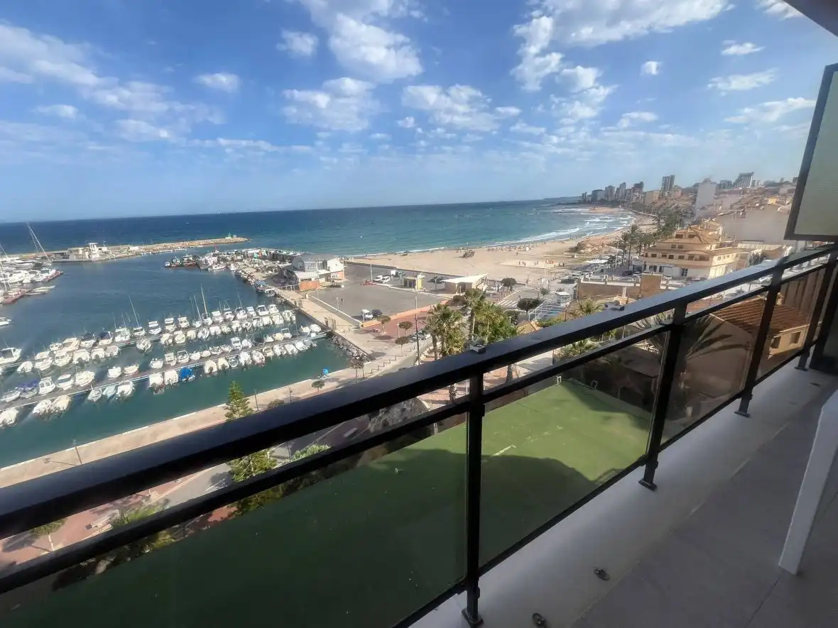 Apartments for rent in Calle Sanbartolomé, Campello Playa