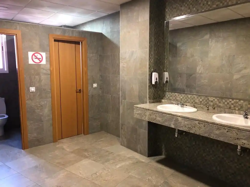 Badezimmer von Büro zur Miete in Este - Alcosa- Torreblanca