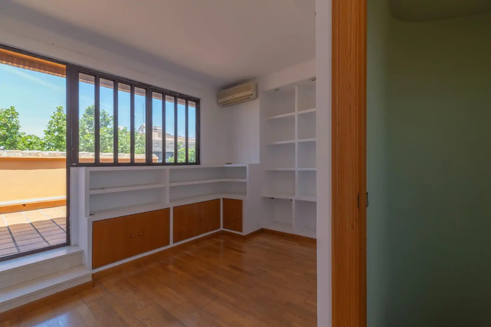 Dormitori de Casa o xalet en venda en Aldaia amb Aire condicionat, Calefacció i Terrassa