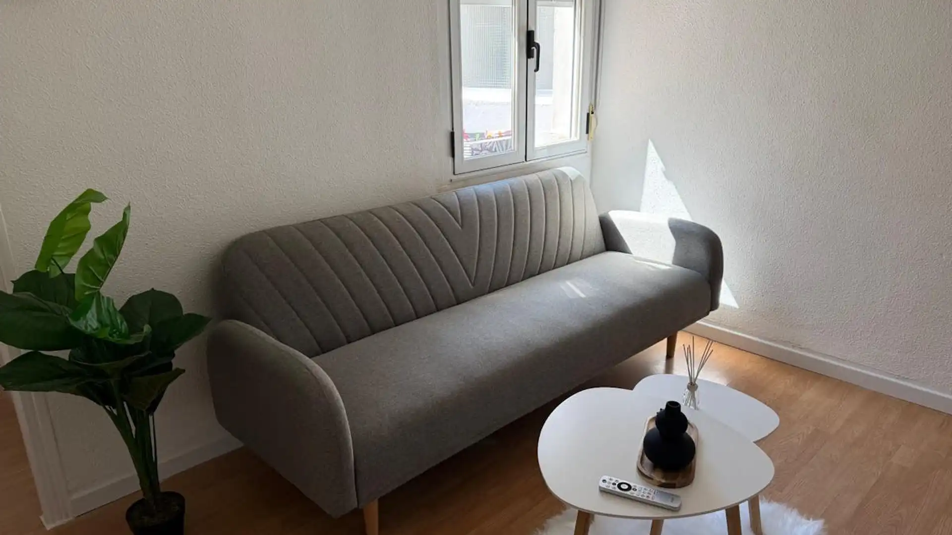 Pis de lloguer a C. Amargura, La Pantoja