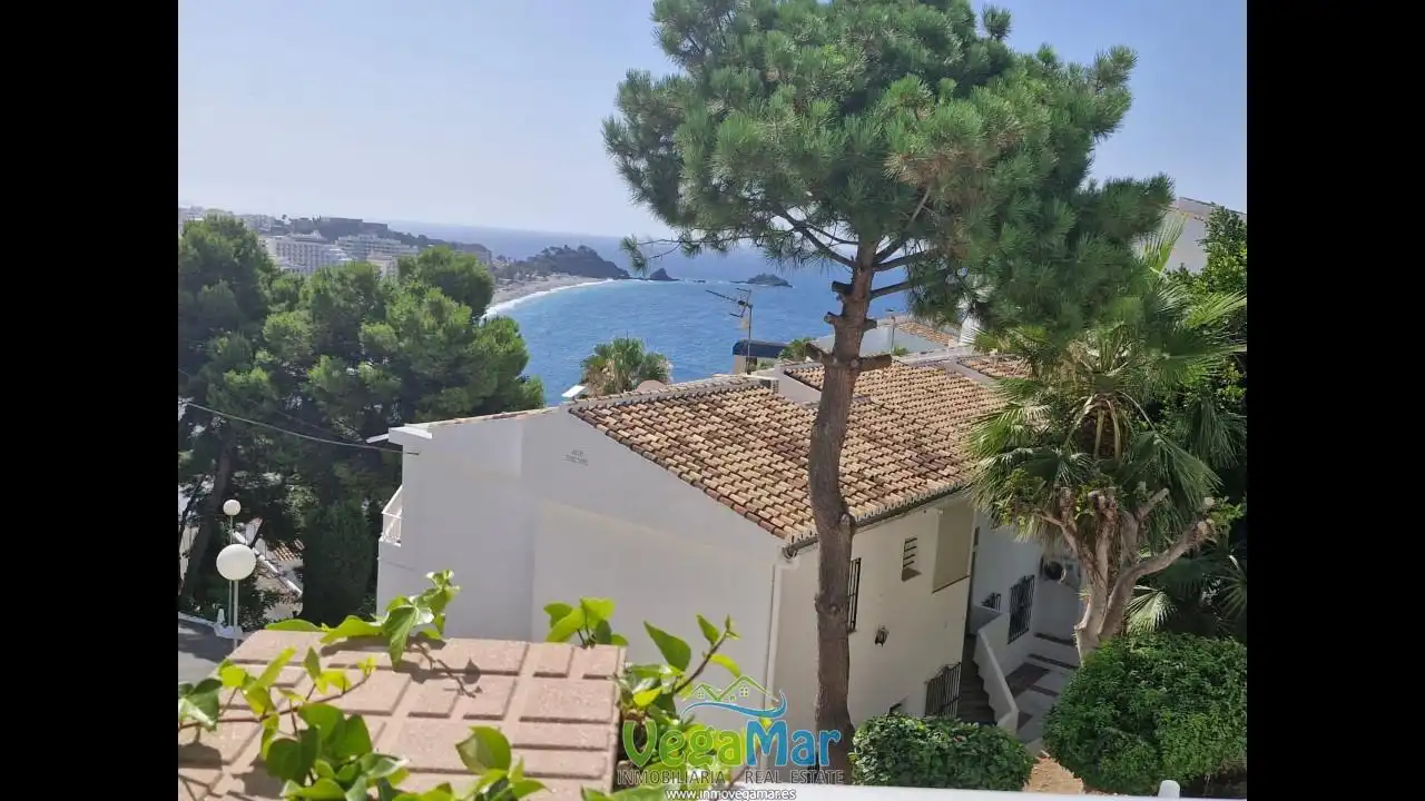 Vista exterior de Piso en venta en Almuñécar con Terraza