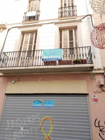 Edificio en Venta en Carrer de Mar en Centre