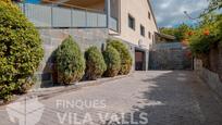 Vista exterior de Casa o xalet en venda en Bigues i Riells amb Calefacció, Jardí privat i Terrassa