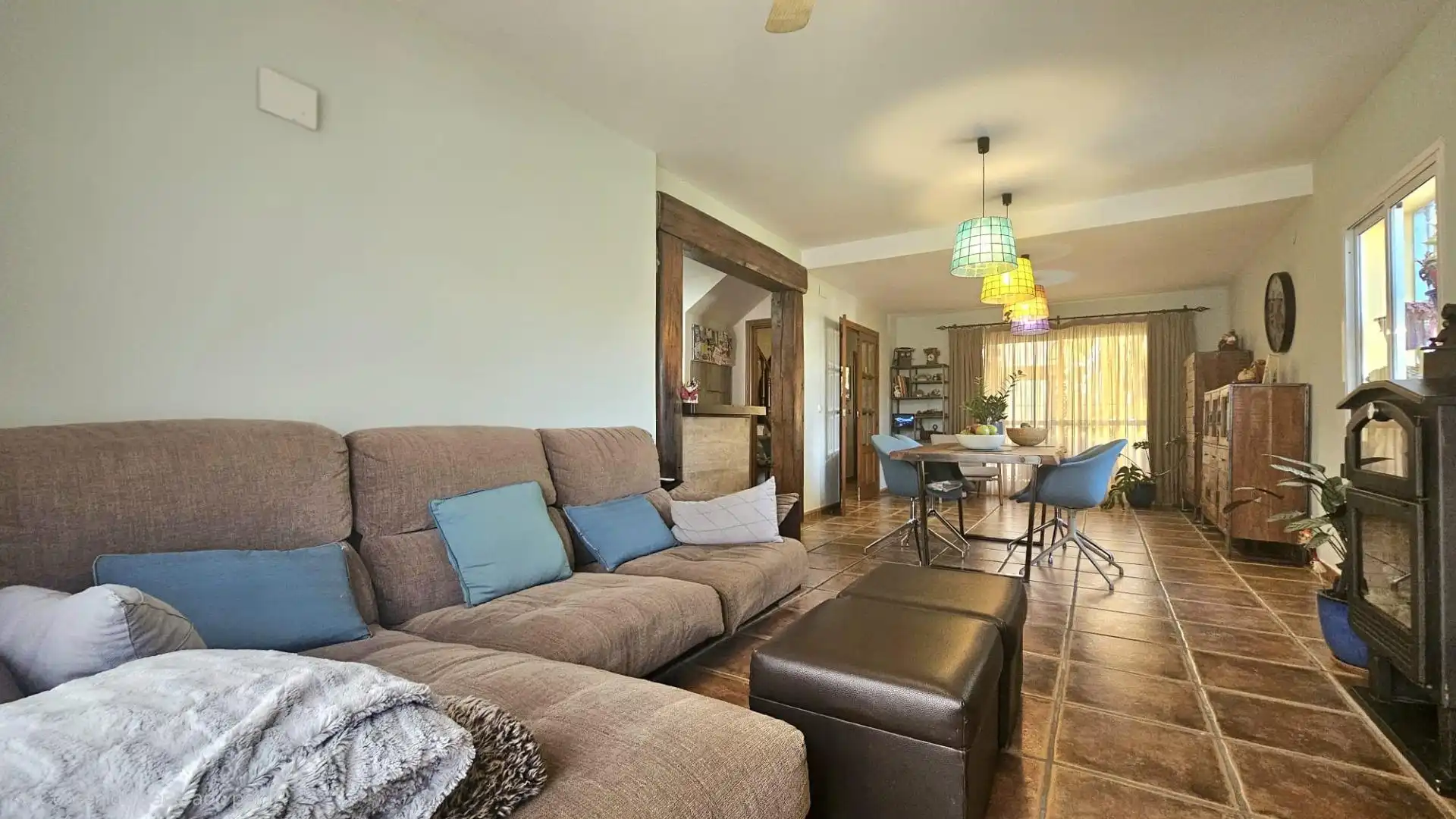Sala de estar de Casa adosada en venta en Mijas con Aire acondicionado, Terraza y Trastero