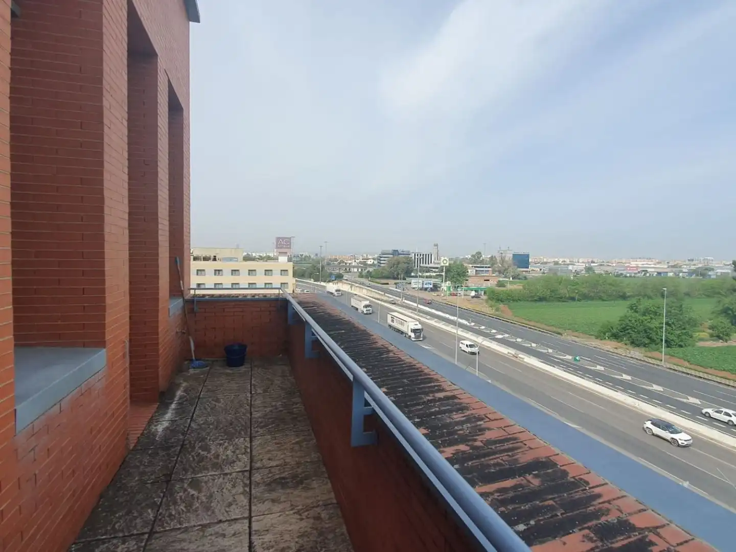 Oficina de lloguer a Calle Luis Fuentes Bejarano, imagen 11