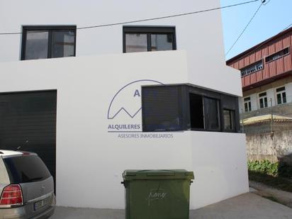 Exterior view of Single-family semi-detached for sale in Vigo   with Terrace