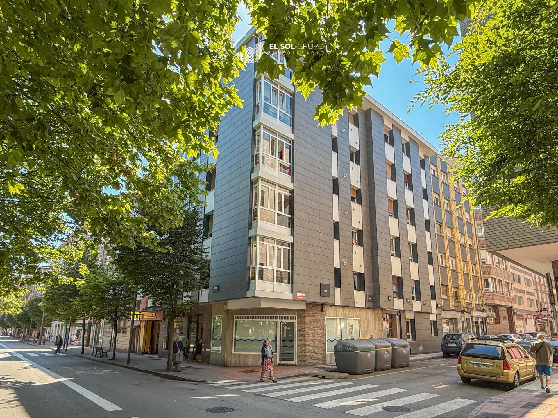 Vista exterior de Piso en venta en Gijón  con Calefacción