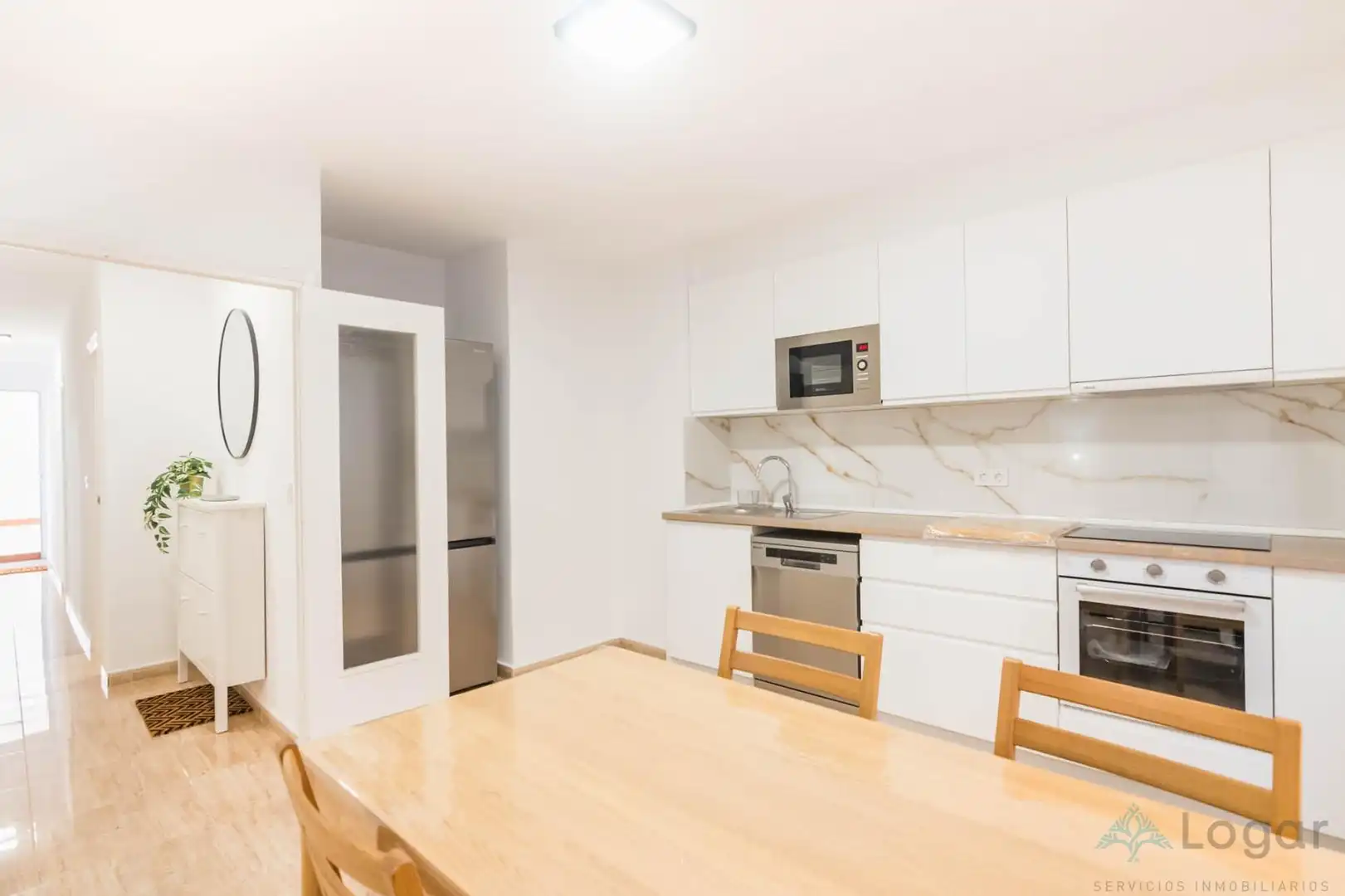 Kitchen of Flat for share in Norte