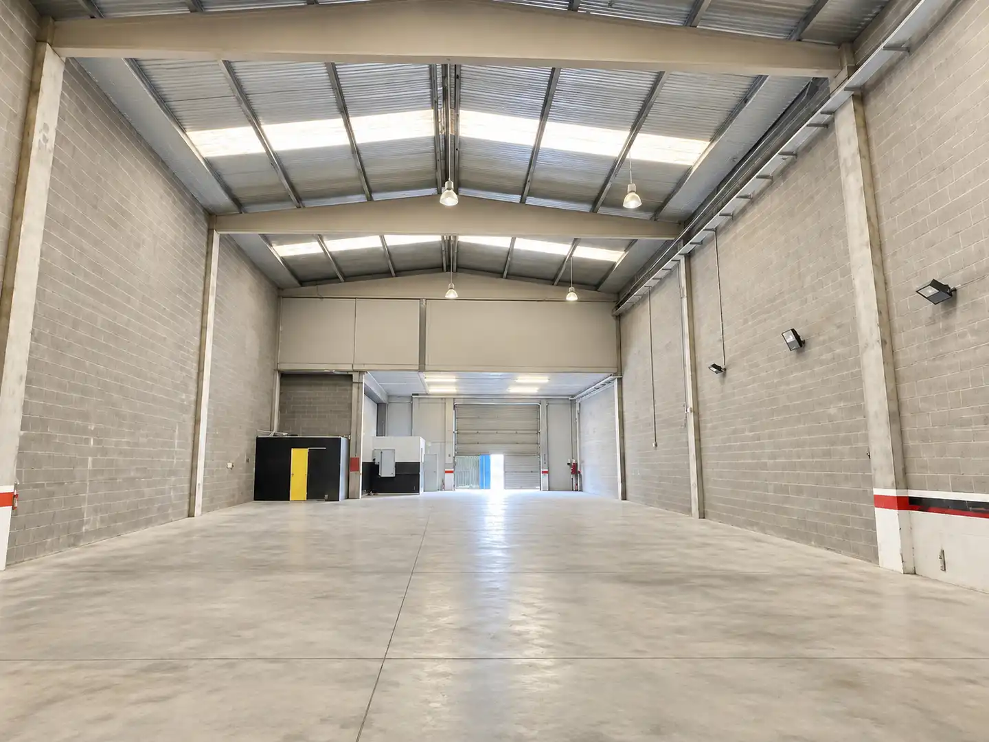 Industrial building to rent in Sant Andreu de la Barca, imagen 2
