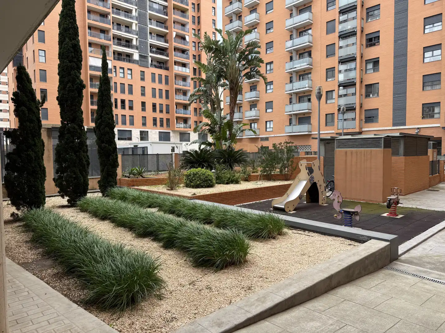 Terrassa de Pis en venda en Torrent amb Aire condicionat, Calefacció i Jardí privat