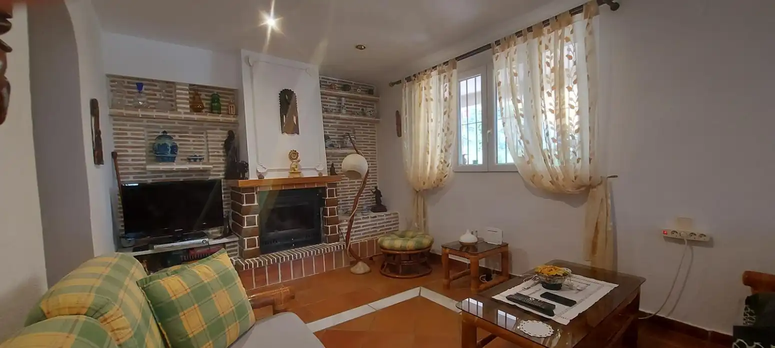 Sala d'estar de Casa o xalet en venda en Alfara de la Baronia