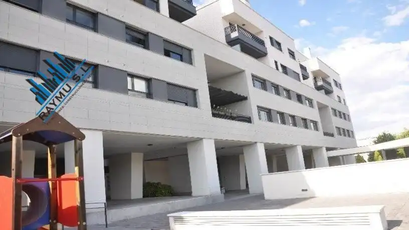 Außenansicht von Garage zum Verkauf in Leganés