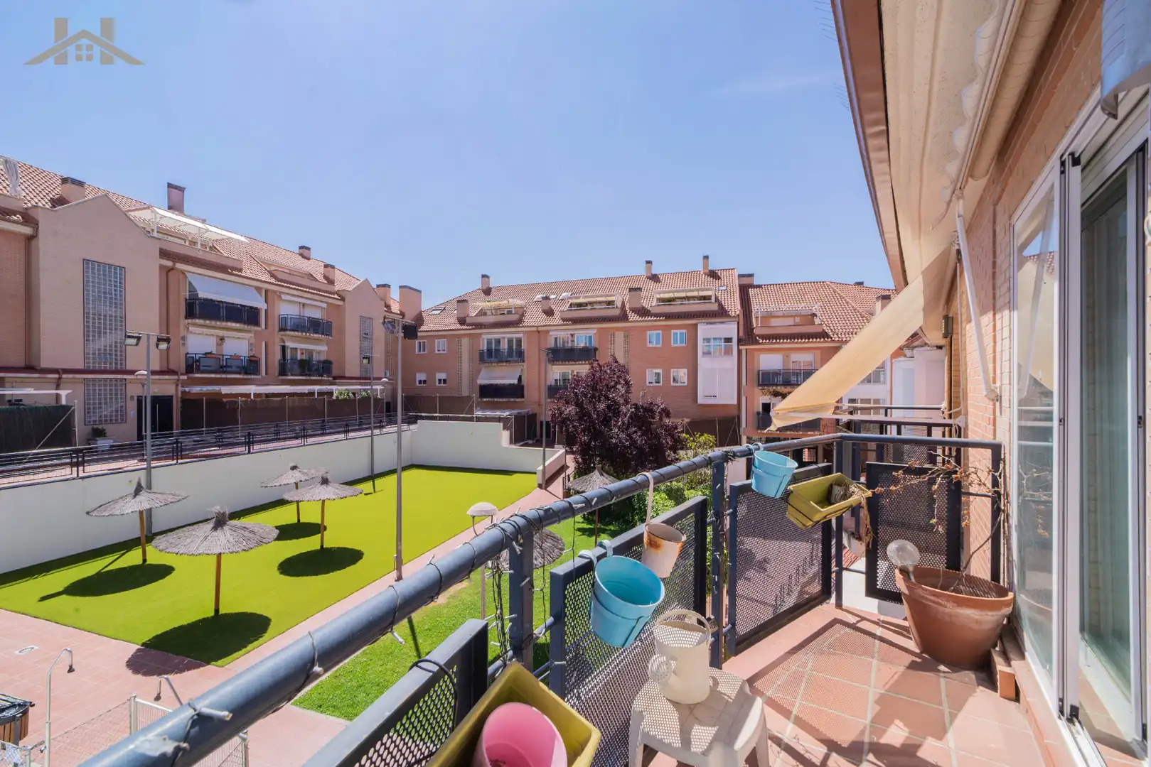 Terrace of Duplexes for sale in Villanueva del Pardillo  with Air Conditioner, Heating and Parquet flooring
