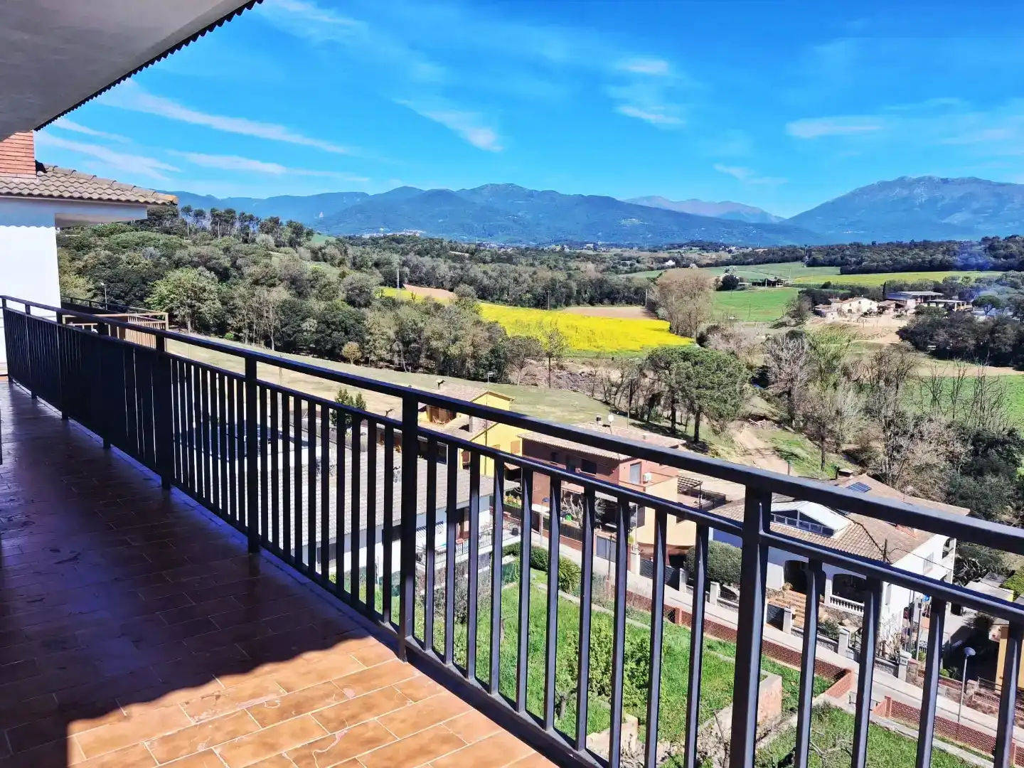 Terraza de Casa o chalet en venta en Llinars del Vallès con Jardín privado, Trastero y Amueblado