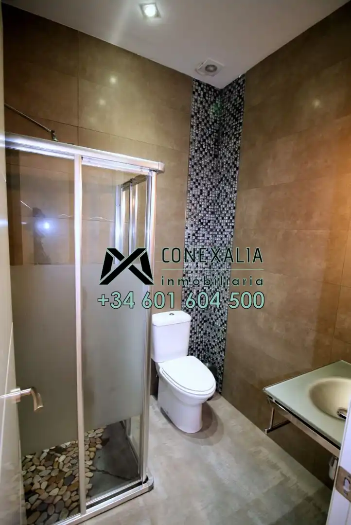 Bathroom of Houses for sale in Alcalá del Valle  with Terrace