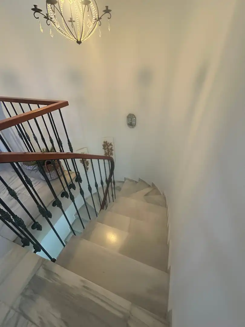 Casa adosada en venda en Alhaurín de la Torre amb Aire condicionat, Jardí privat i Terrassa