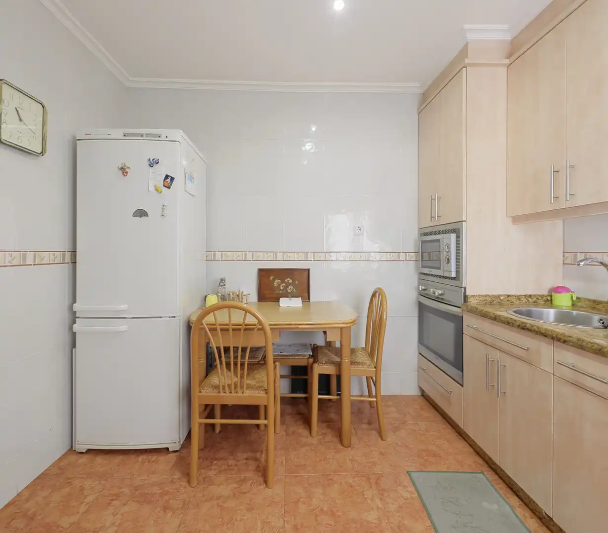 Küche von Wohnung zum Verkauf in Gijón  mit Heizung und Möbliert
