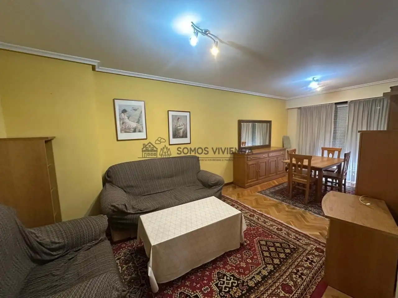 Flat with lift to rent in Residencia