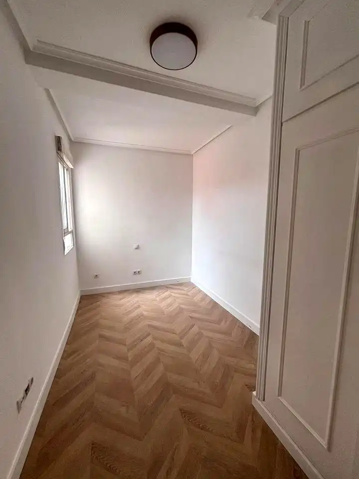 Habitación de Piso en venta en Madrid con Aire acondicionado, Calefacción y Terraza