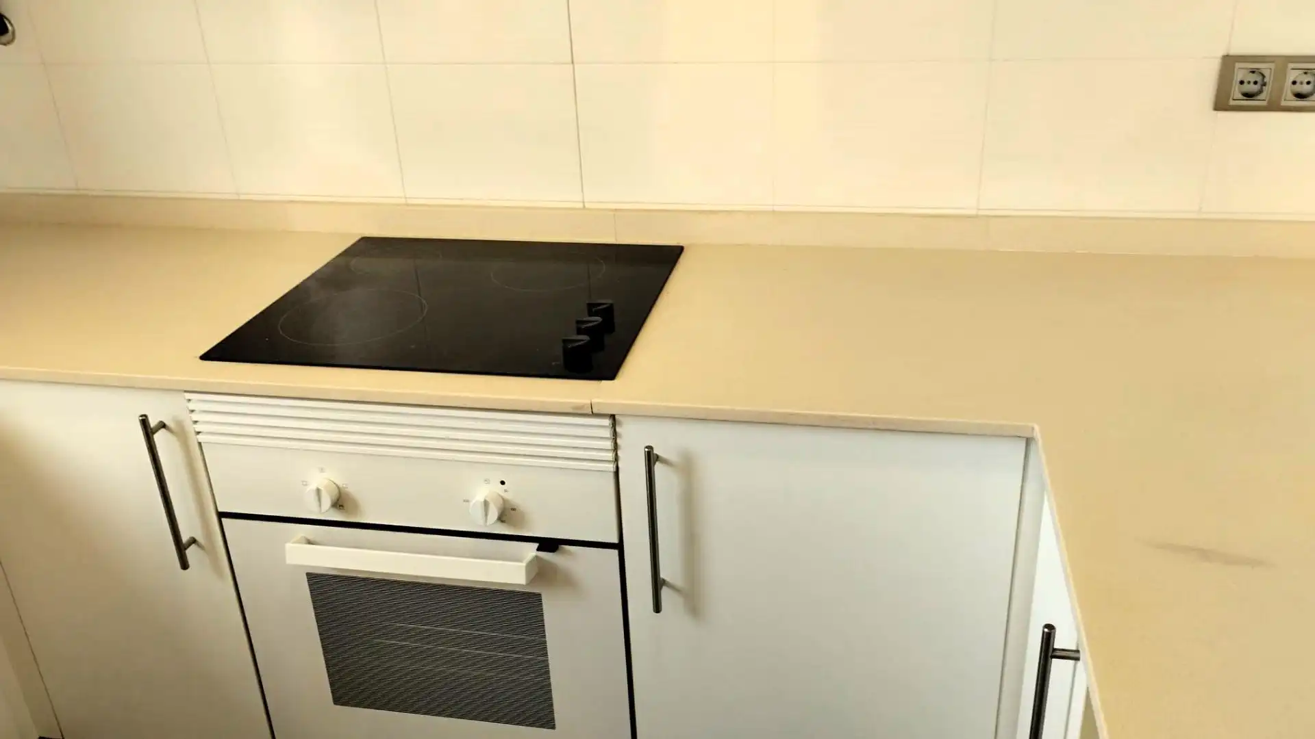 Cuina de Àtic de lloguer en Paiporta amb Aire condicionat, Calefacció i Parquet