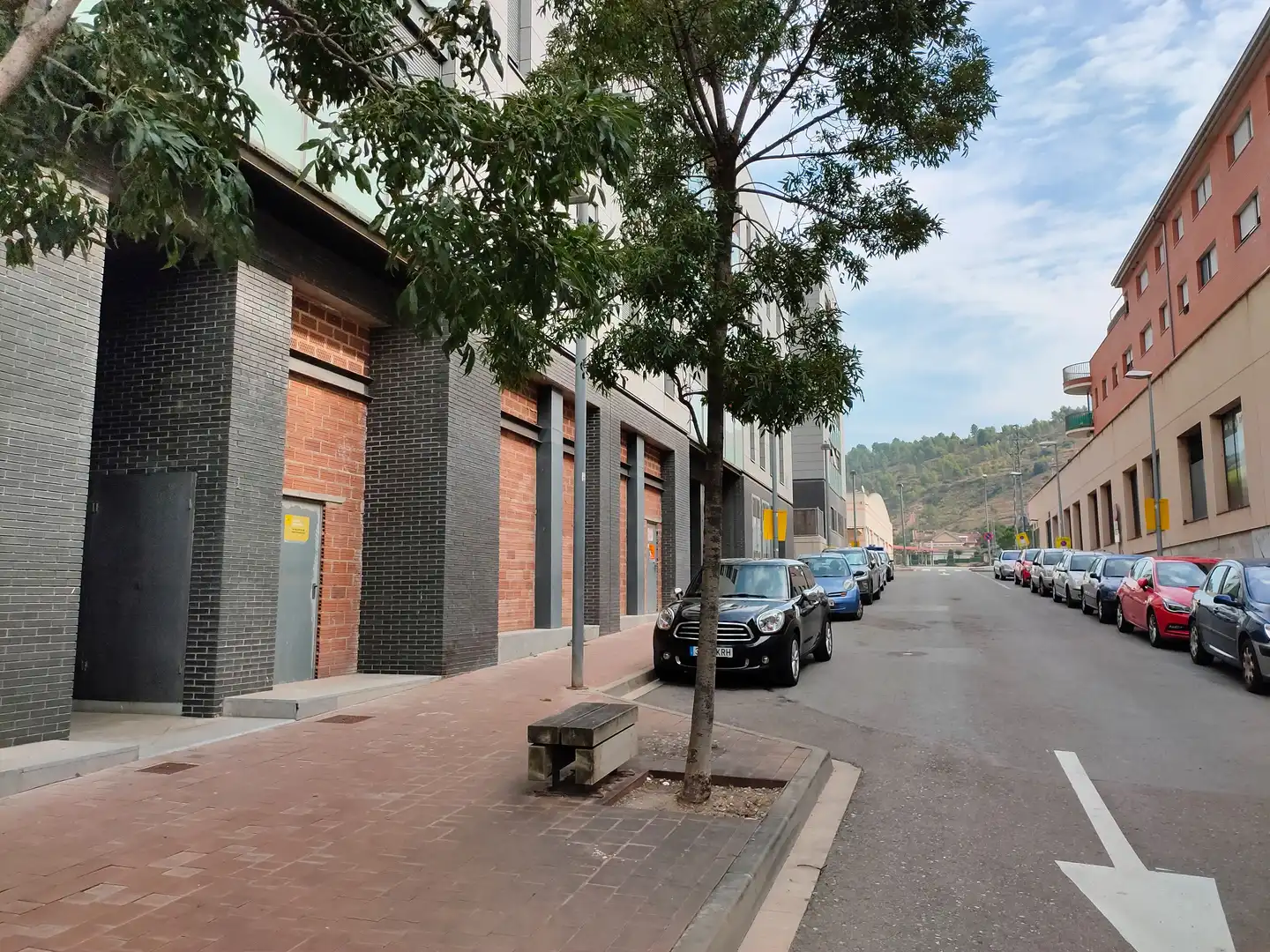 Locale commerciale in vendita a Carrer Miquel Martí i Pol