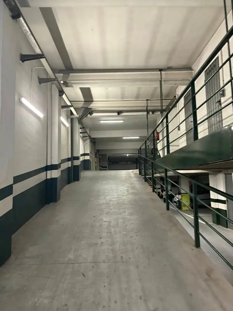 Garaje en venta en  Logroño