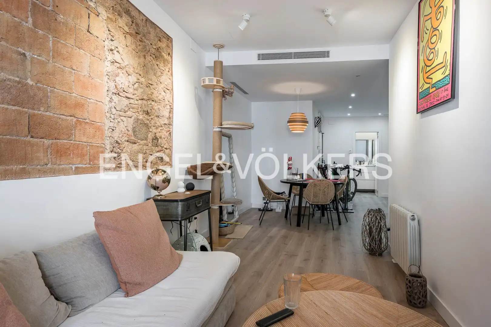 Sala d'estar de Pis en venda en Barcelona amb Calefacció