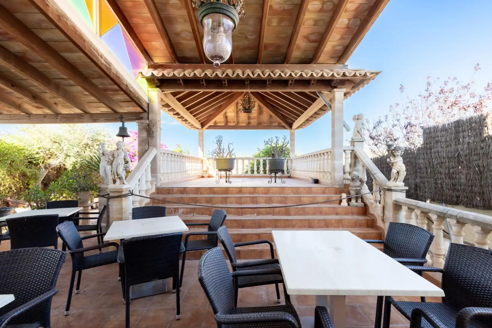 Local comercial en traspàs a Camí de N'Olesa, imagen 5