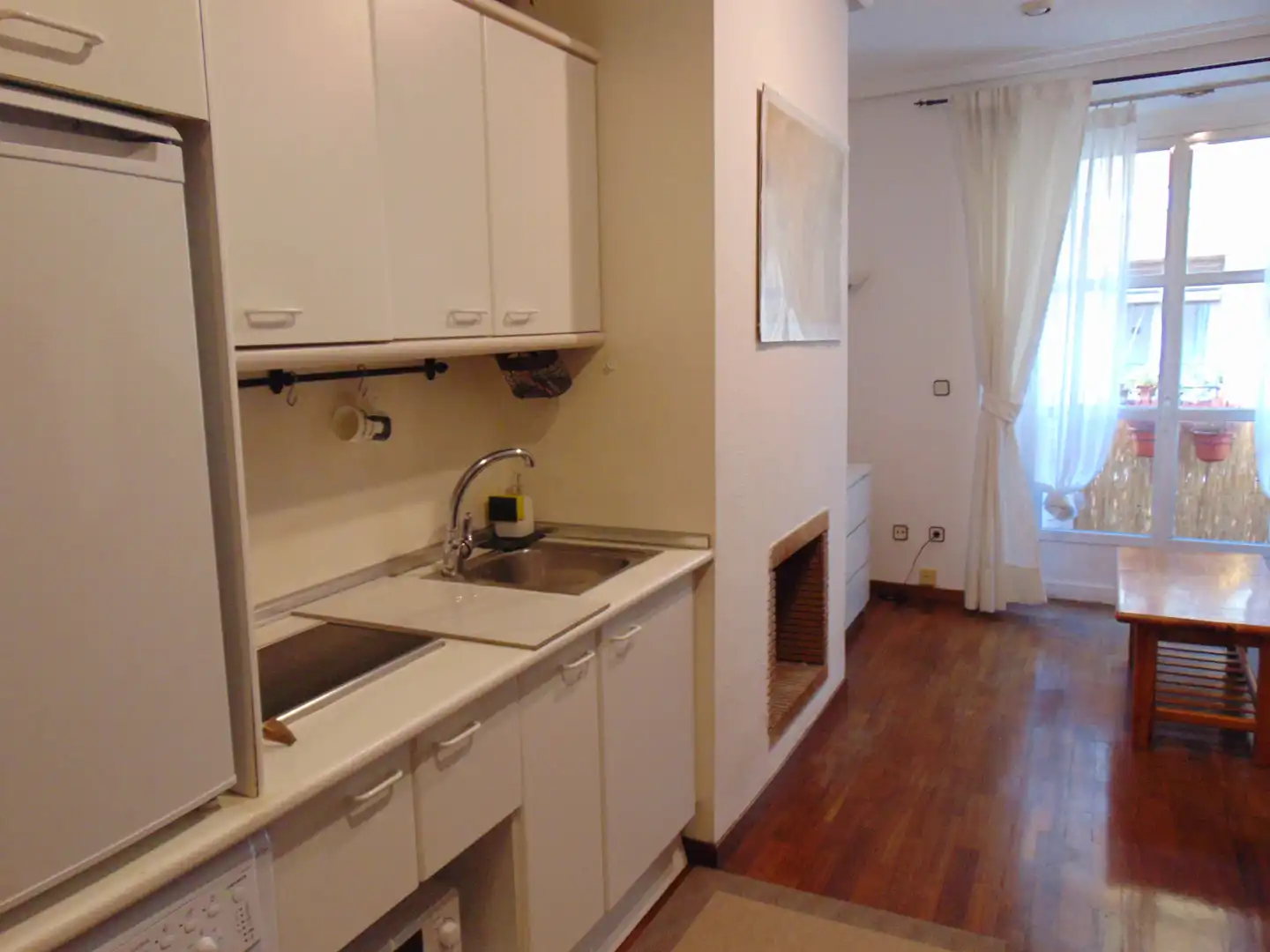 Cuina de Apartament en venda en Madrid amb Aire condicionat, Moblat i Balcó