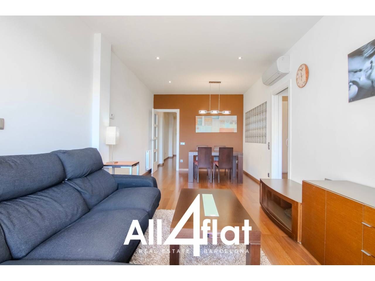 Exterior view of Flat to rent in  Barcelona Capital  with Air Conditioner, Heating and Parquet flooring