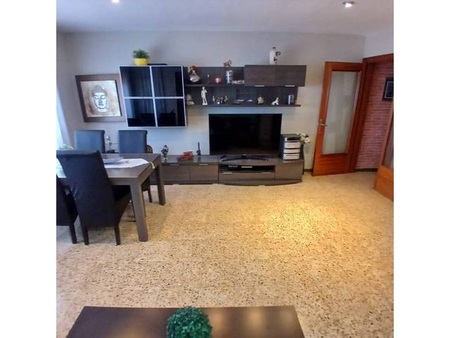 Piso en Venta en Ca n'Aurell
