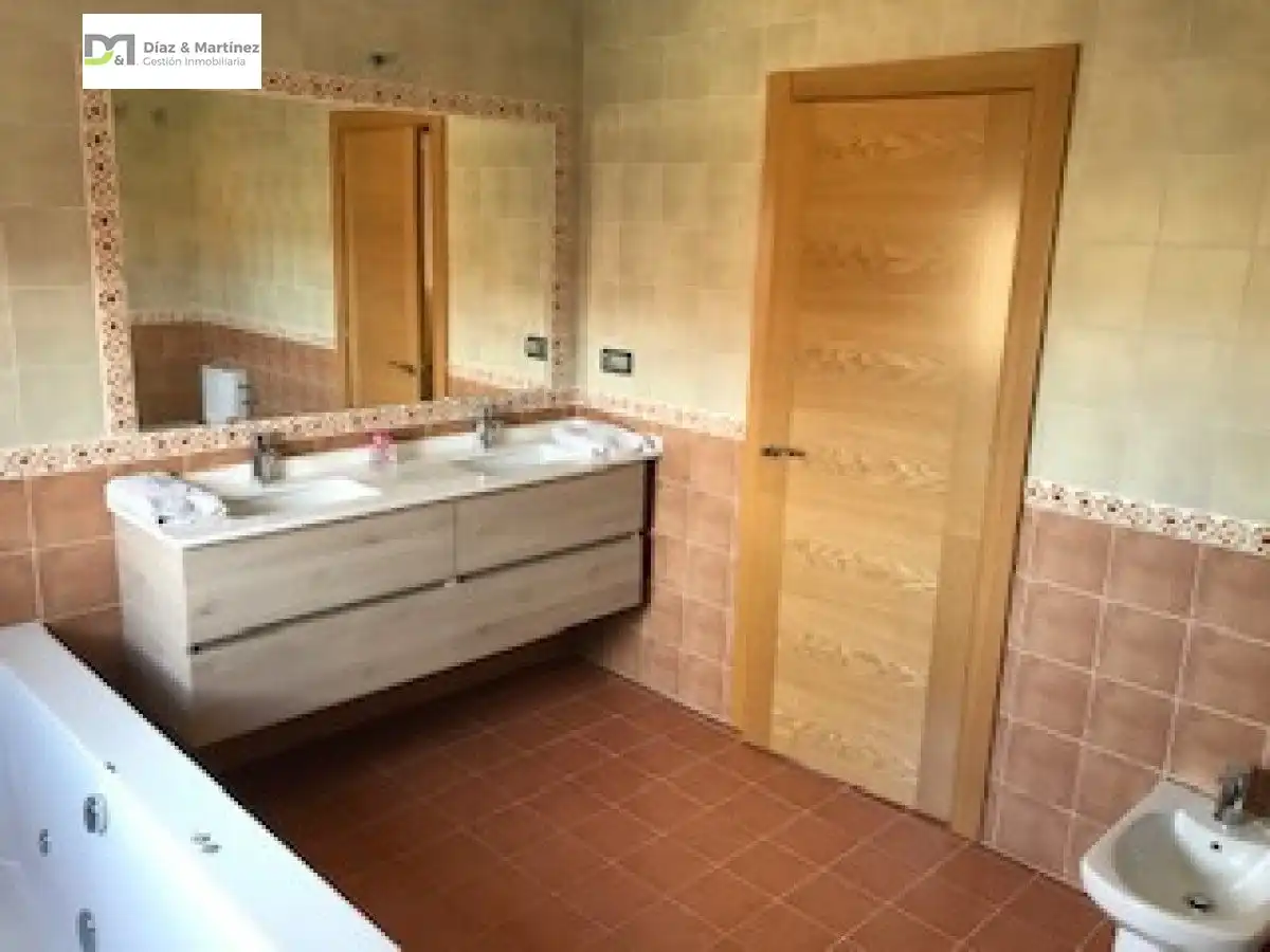 Casa amb jardí en venda a Cuadros, imagen 38