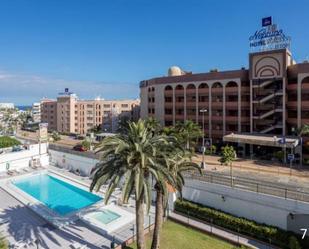 Piscina de Pis de lloguer en San Bartolomé de Tirajana amb Aire condicionat i Terrassa