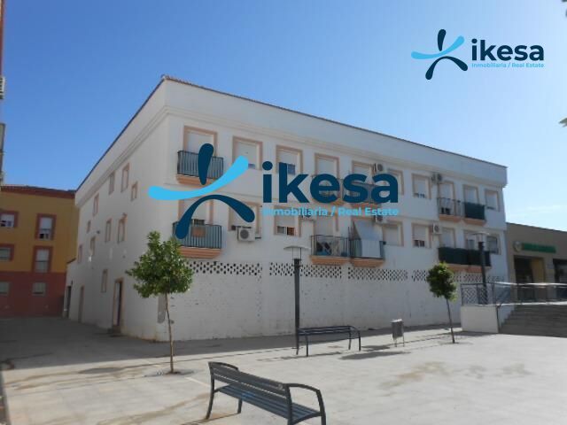 Vista exterior de Local en venta en Gibraleón