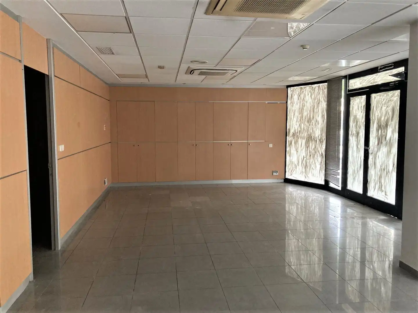 Local comercial en alquiler en Los Barrios, imagen 23