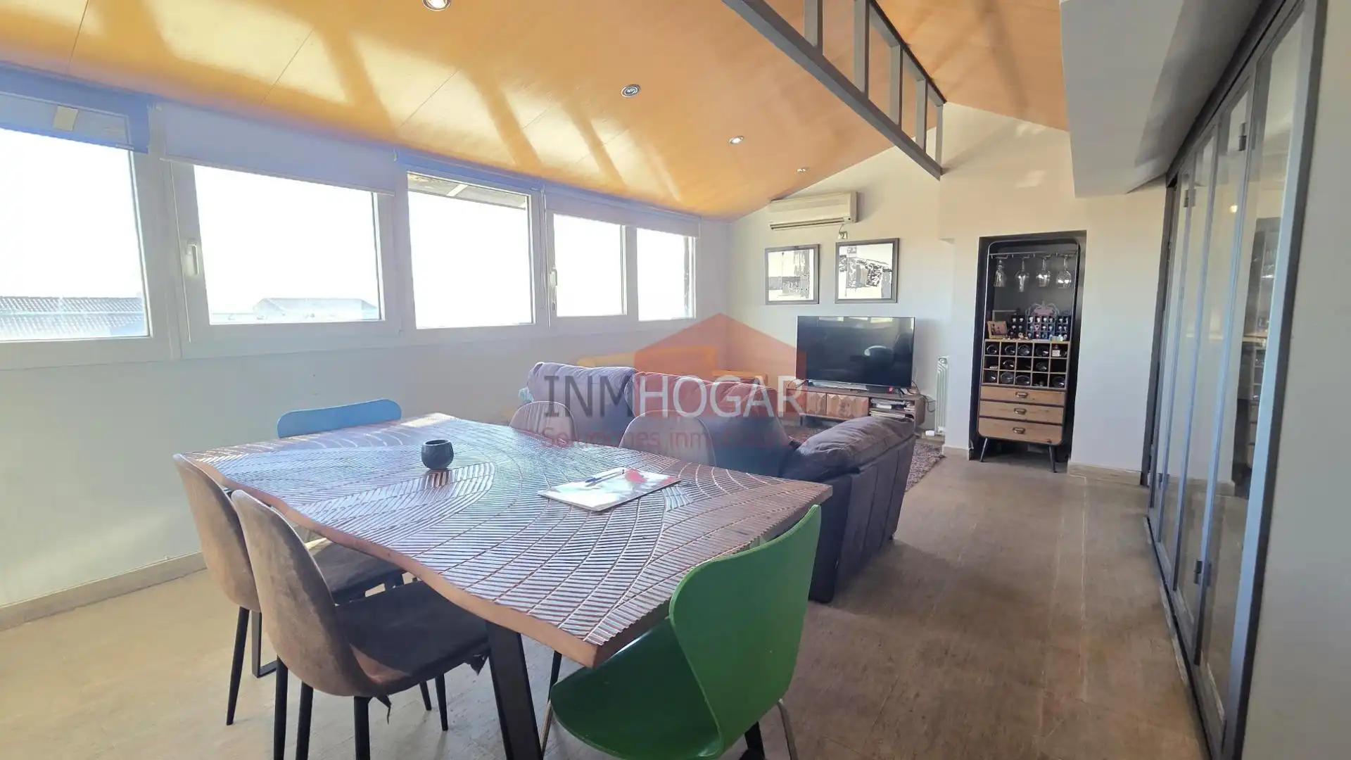 Living room of Flat for sale in Ávila  with Air Conditioner, Heating and Terrace