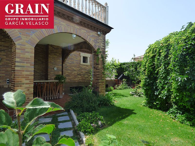 Garden of House or chalet for sale in  Albacete Capital  with Air Conditioner, Heating and Private garden
