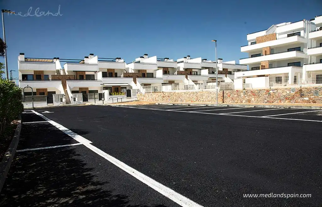 Apartamento con piscina en venta en Condado de Alhama, imagen 8