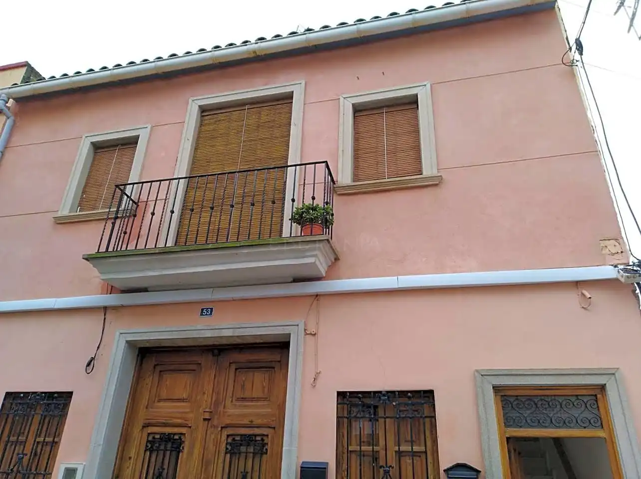Vista exterior de Apartamento en venta en Alfara del Patriarca con Amueblado y Balcón