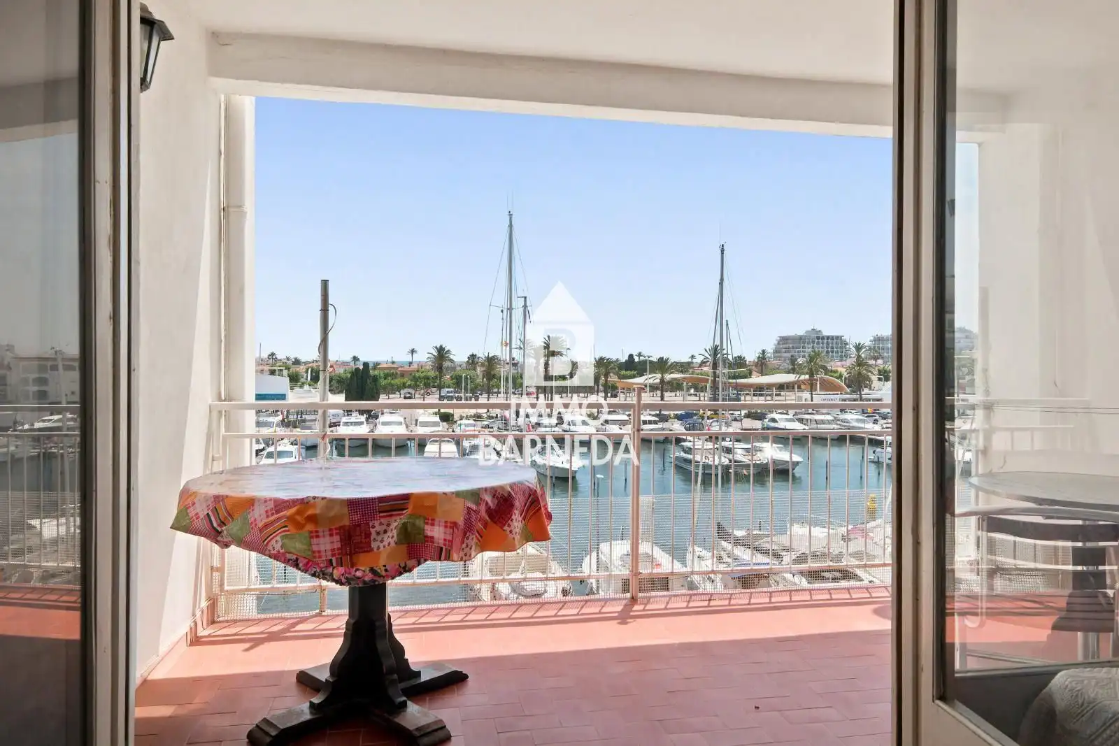 Piso en venta en Empuriabrava con Terraza y Balcón