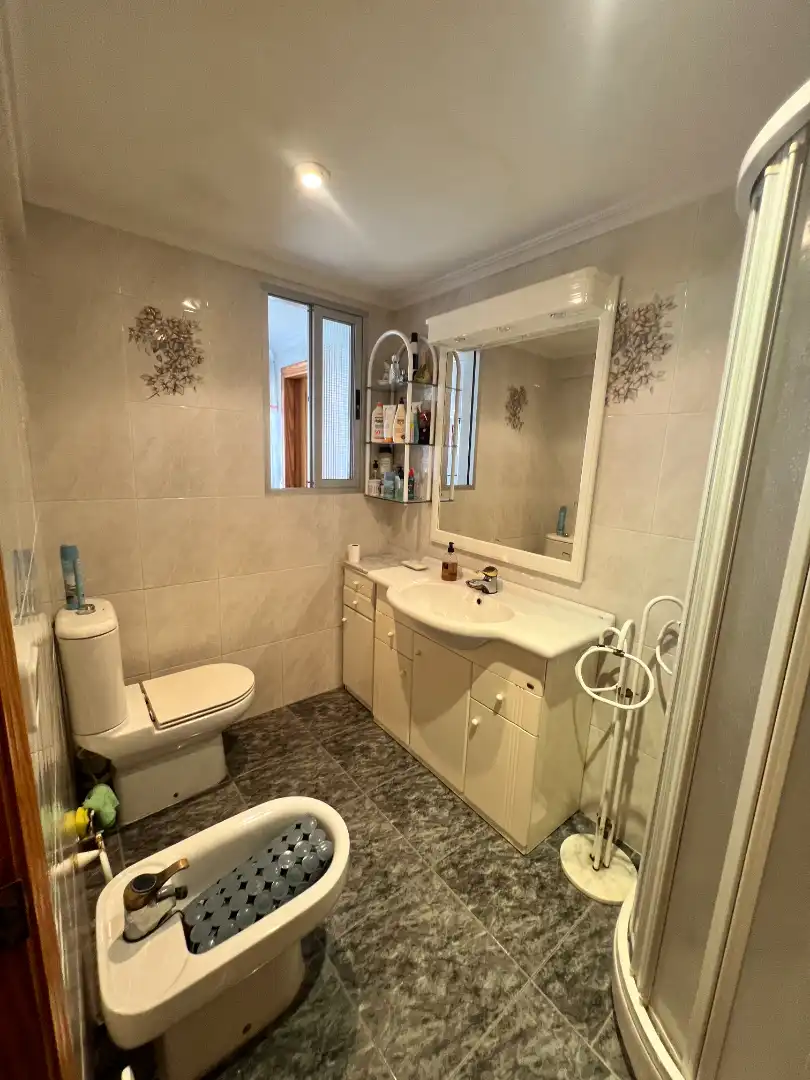 Bathroom of Flat for sale in Sagunto / Sagunt  with Air Conditioner, Heating and Balcony