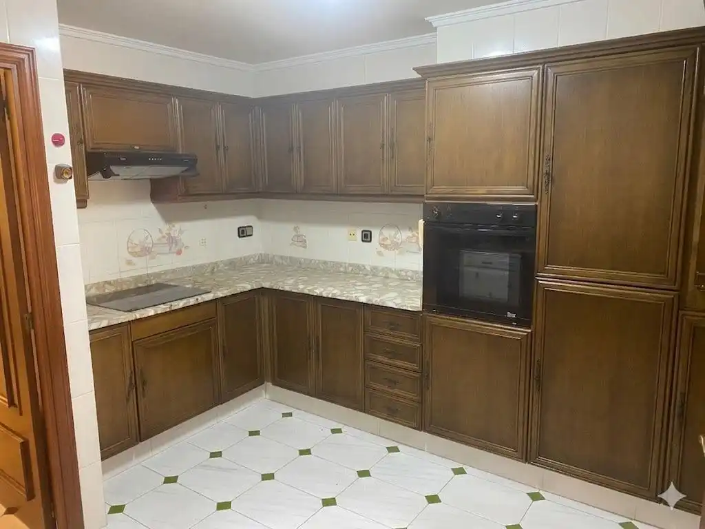 Kitchen of Flat for sale in Silla  with Balcony