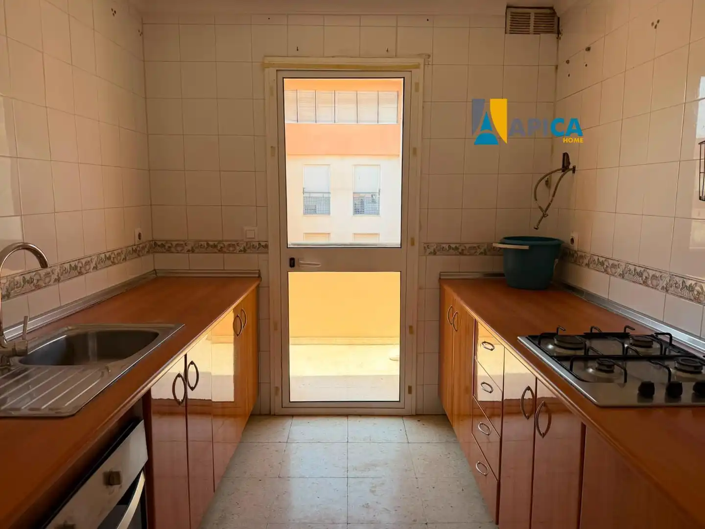 Kitchen of Flat for sale in Chiclana de la Frontera  with Terrace