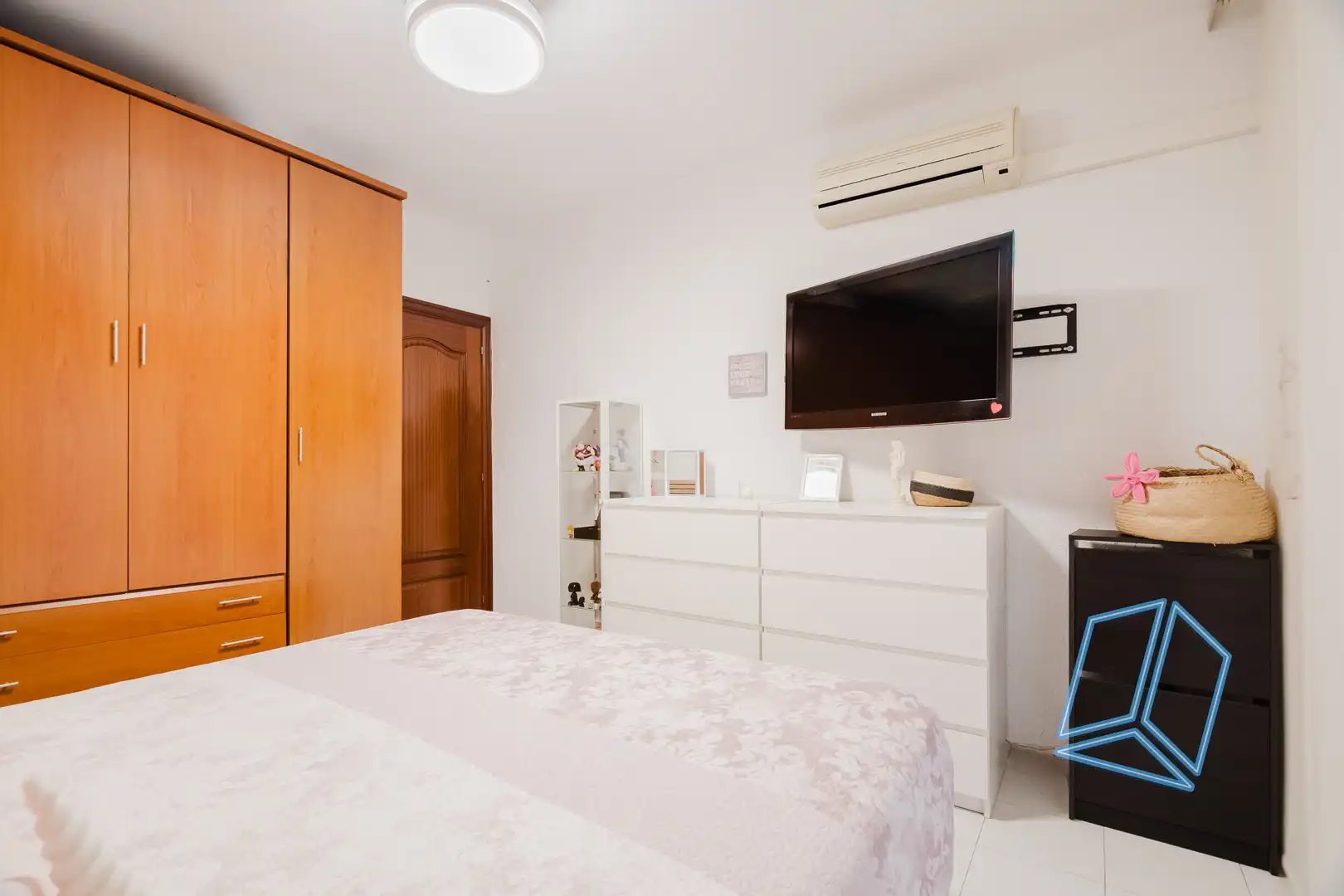 Habitación de Piso en venta en Cornellà de Llobregat
